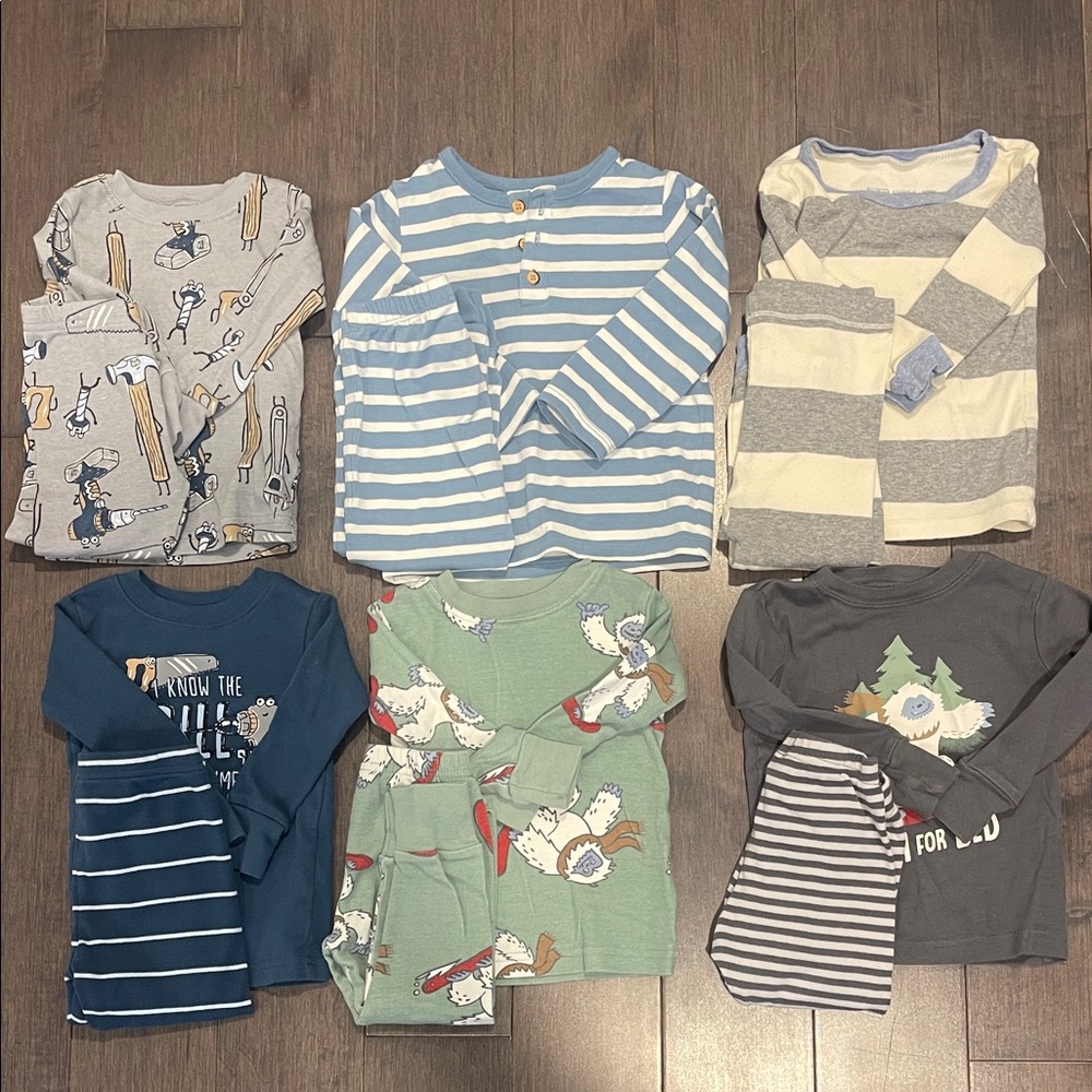 6 Kids Pajama Sets